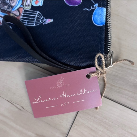 Laura Hamilton Colorful Graphic Cosmetic Bag - Picture 4 of 4